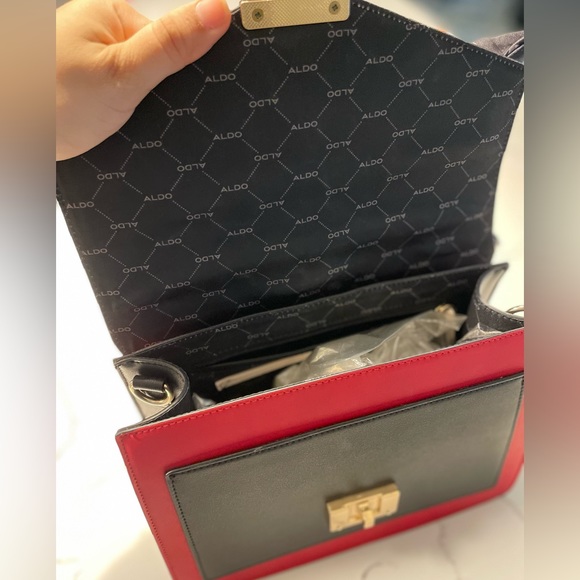 Aldo Red Bag / Statement Piece / Limited edition collection - Picture 3 of 3
